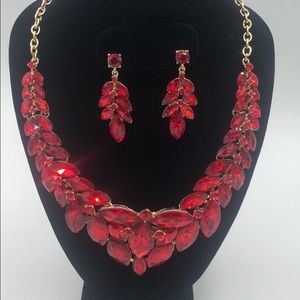 Red crystal necklace set